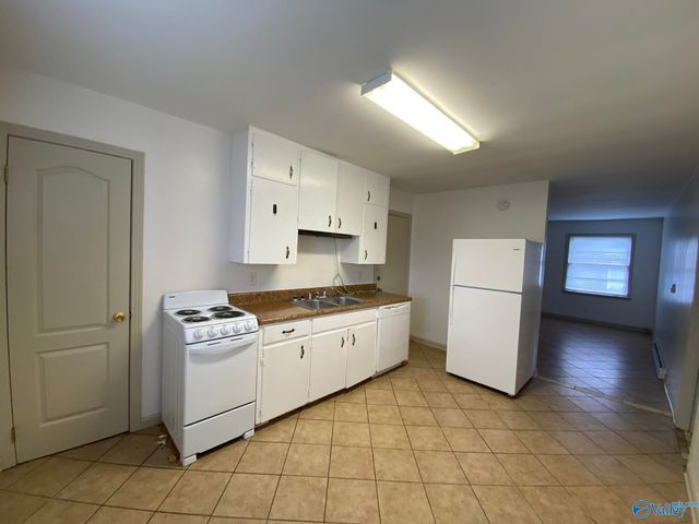 1512 Oakwood Avenue 3, Huntsville, AL 35811