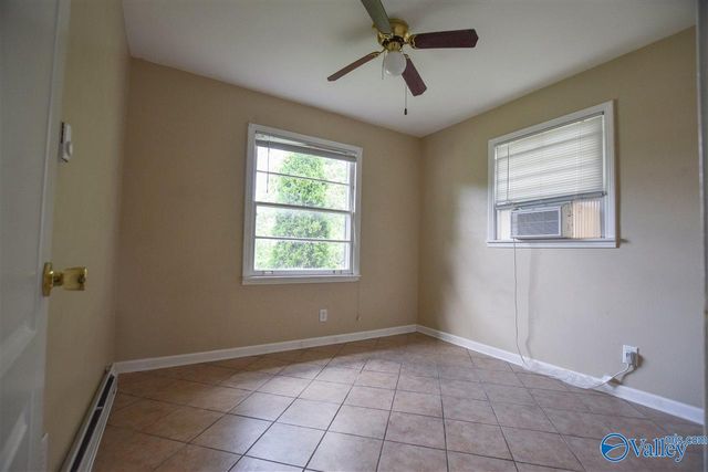 1512 Oakwood Avenue 3, Huntsville, AL 35811