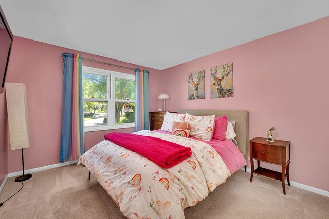 5 Assembly Court, Bolingbrook, IL 60440