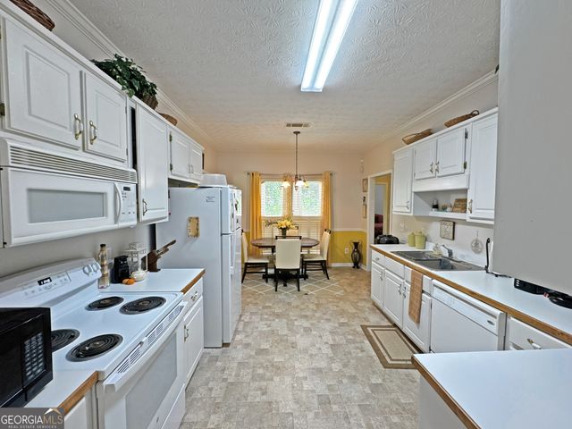 55 Concord Court, Covington, GA 30016