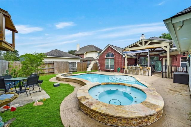 22015 Skyridge Lane, Richmond, TX 77469