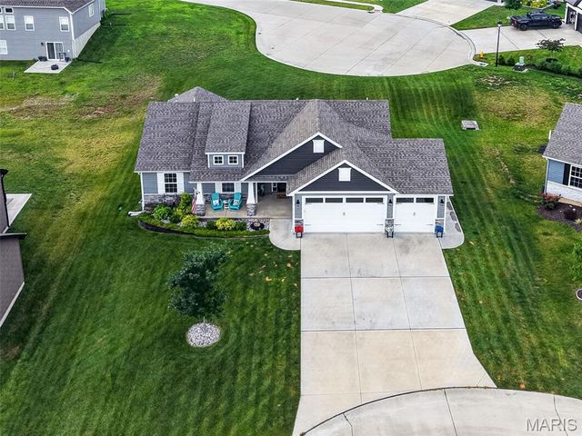 412 Abilene Court, Moscow Mills, MO 63362