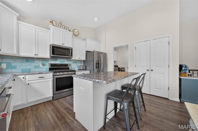 412 Abilene Court, Moscow Mills, MO 63362