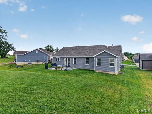 412 Abilene Court, Moscow Mills, MO 63362
