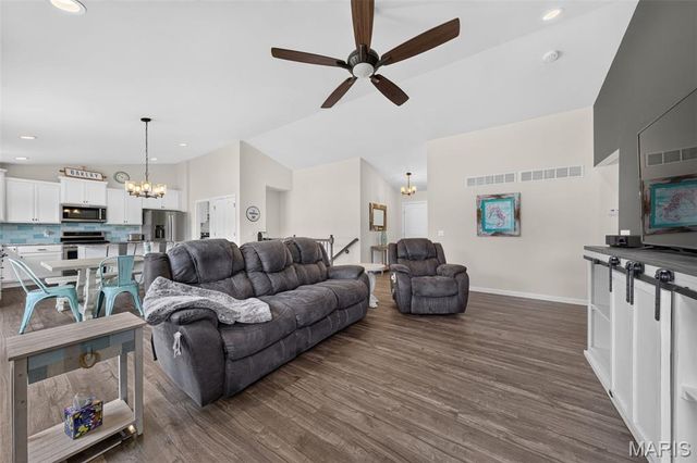 412 Abilene Court, Moscow Mills, MO 63362