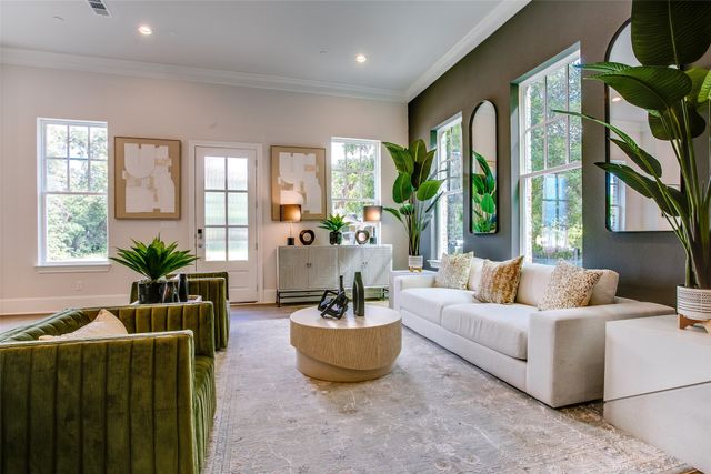 1444 N Avenue, Plano, TX 75074