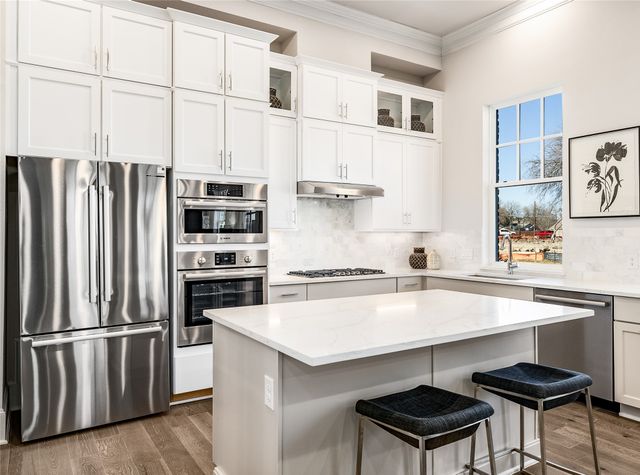1444 N Avenue, Plano, TX 75074