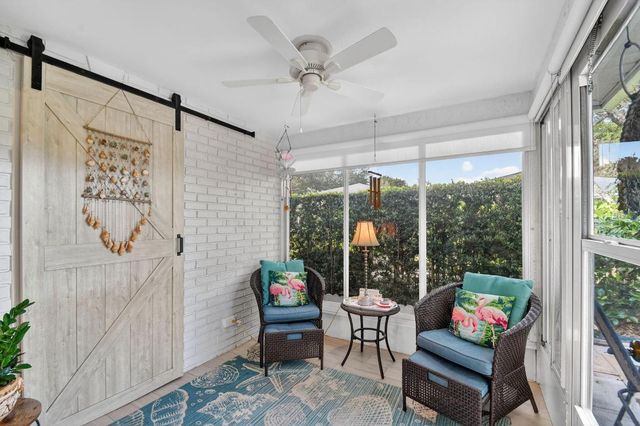 10137 S 42nd Avenue S, Boynton Beach, FL 33436