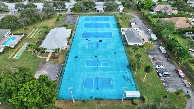 10137 S 42nd Avenue S, Boynton Beach, FL 33436