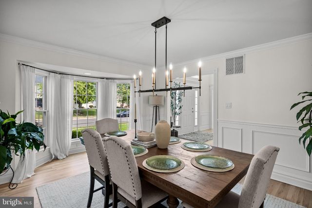 35 PARRY DR, Hainesport, NJ 08036