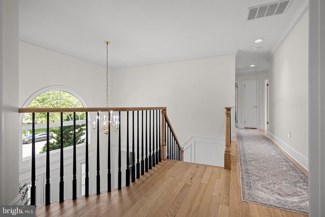 35 PARRY DR, Hainesport, NJ 08036