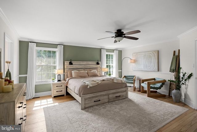 35 PARRY DR, Hainesport, NJ 08036