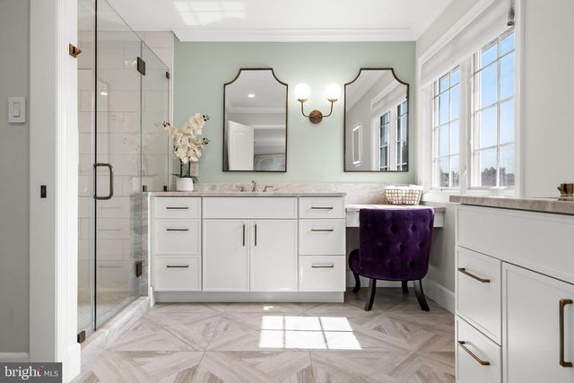 35 PARRY DR, Hainesport, NJ 08036
