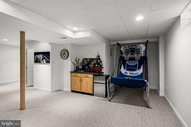 35 PARRY DR, Hainesport, NJ 08036