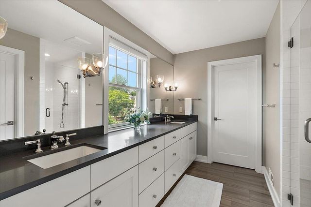 548 Lovett Avenue Se, East Grand Rapids, MI 49506