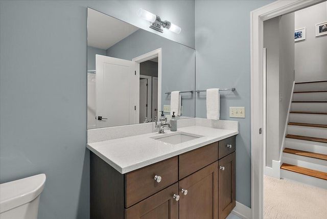 548 Lovett Avenue Se, East Grand Rapids, MI 49506