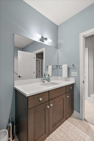 548 Lovett Avenue Se, East Grand Rapids, MI 49506