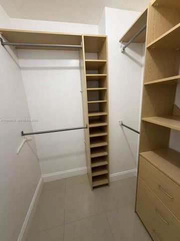 2750 NE 183rd St 1201, Aventura, FL 33160