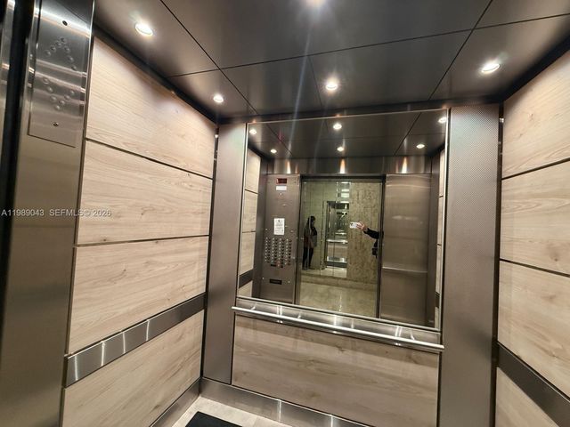 2750 NE 183rd St 1201, Aventura, FL 33160