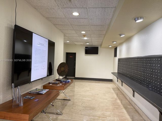 2750 NE 183rd St 1201, Aventura, FL 33160