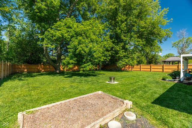 1638 Lutherwood Drive, Indianapolis, IN 46219