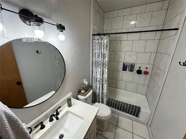 12 Northwood Drive, Shawnee, OK 74804