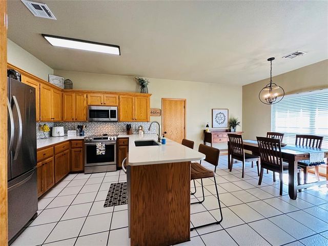 12 Northwood Drive, Shawnee, OK 74804