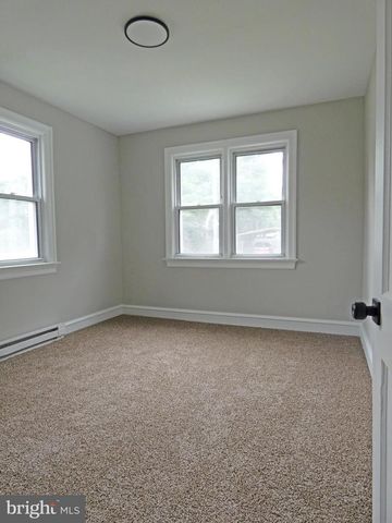 148 N DOLBOW AVE, Penns Grove, NJ 08069