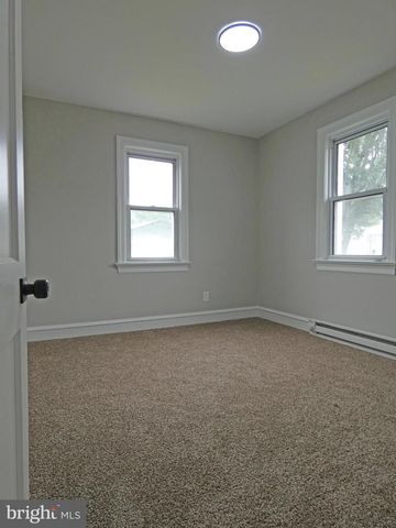 148 N DOLBOW AVE, Penns Grove, NJ 08069