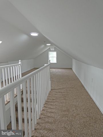 148 N DOLBOW AVE, Penns Grove, NJ 08069