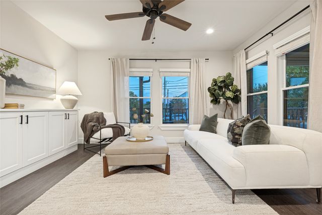 619 N Oak Cliff Boulevard, Dallas, TX 75208