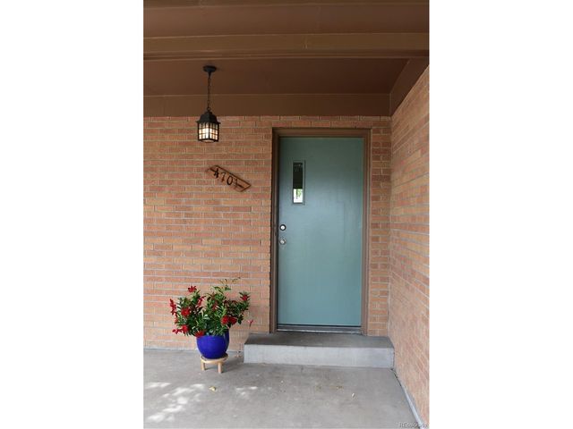 4701 Indiana St, Golden, CO 80403