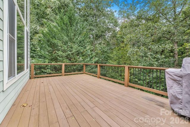151 Hillside Drive, Swannanoa, NC 28778