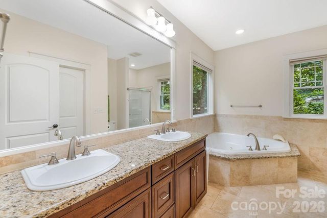 151 Hillside Drive, Swannanoa, NC 28778