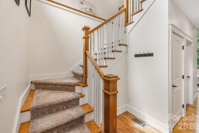 151 Hillside Drive, Swannanoa, NC 28778