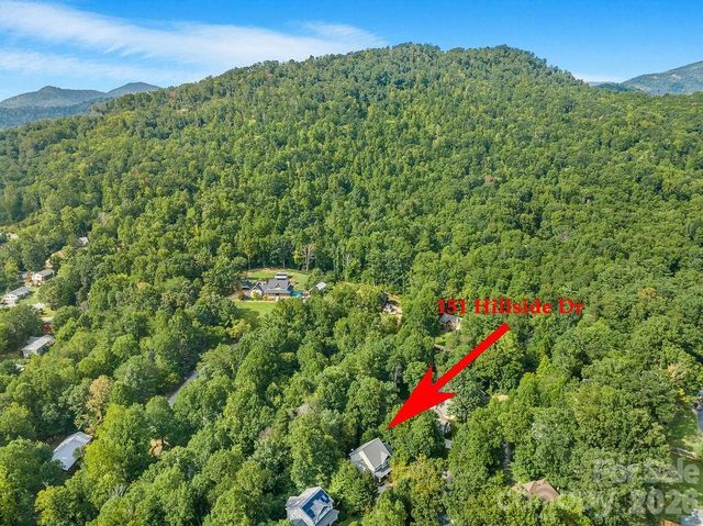 151 Hillside Drive, Swannanoa, NC 28778