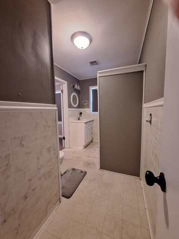 1934 S Kimbrough Avenue, Springfield, MO 65807