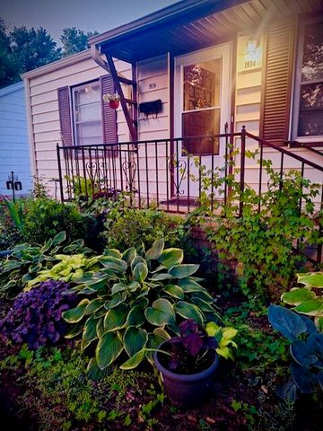 1934 S Kimbrough Avenue, Springfield, MO 65807
