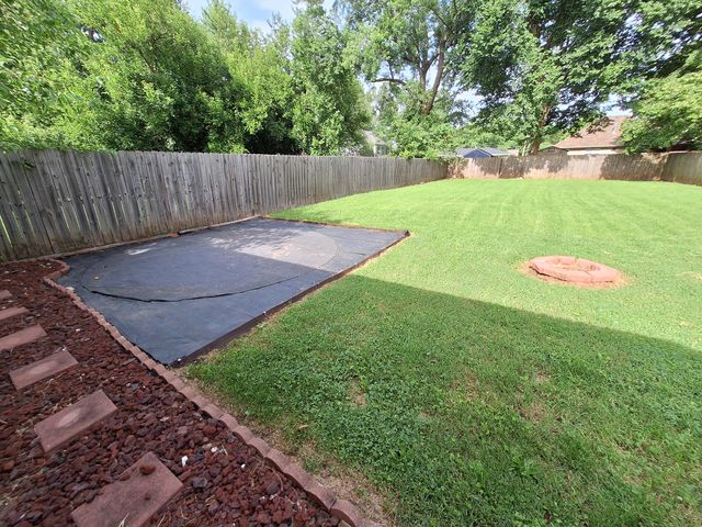 1934 S Kimbrough Avenue, Springfield, MO 65807