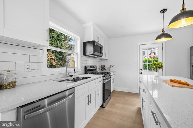 5601 SPRING RD, Bladensburg, MD 20710