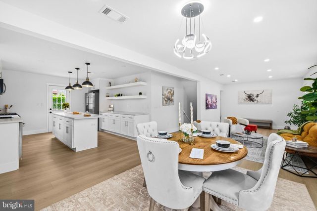 5601 SPRING RD, Bladensburg, MD 20710