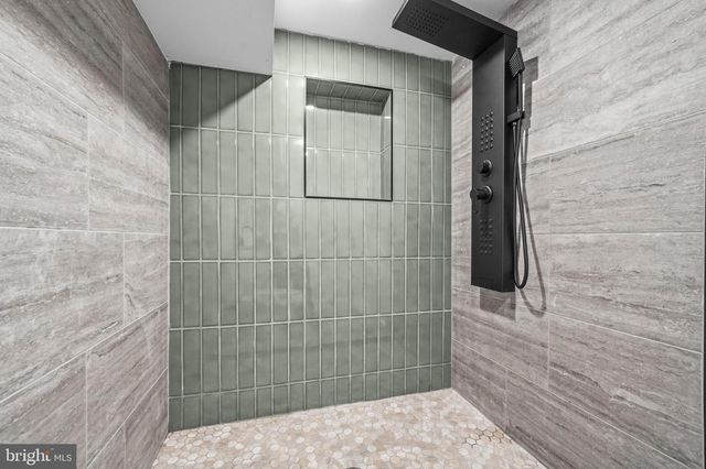 5601 SPRING RD, Bladensburg, MD 20710