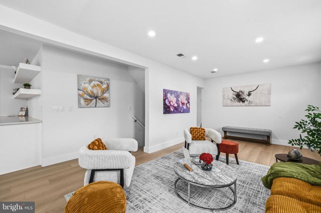 5601 SPRING RD, Bladensburg, MD 20710