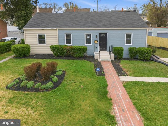 5601 SPRING RD, Bladensburg, MD 20710