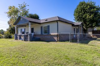 513 Pollard Rd, Clarksville, TN 37042