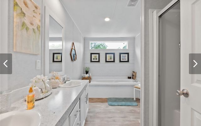 502 N Hendrickson St, Goldsmith, TX 79741