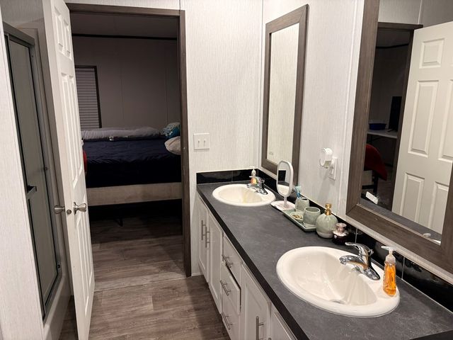 502 N Hendrickson St, Goldsmith, TX 79741