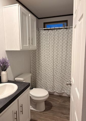 502 N Hendrickson St, Goldsmith, TX 79741