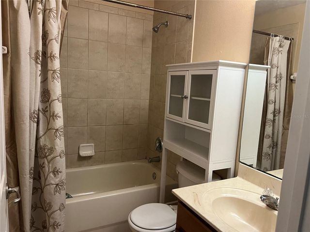 9731 BISCOTTI AVENUE, Orlando, FL 32829
