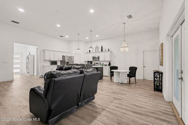 1444 Seeley Circle NW, Palm Bay, FL 32907